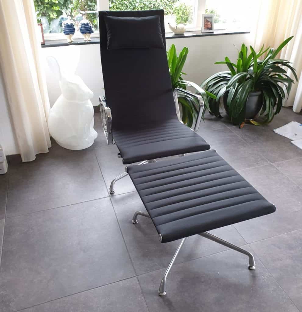 Eames EA 124 Lounge Chair Cavel Design