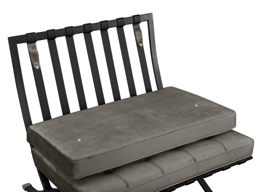 Paviljoen Chair Zilver Grijs Velvet | Zwart Frame