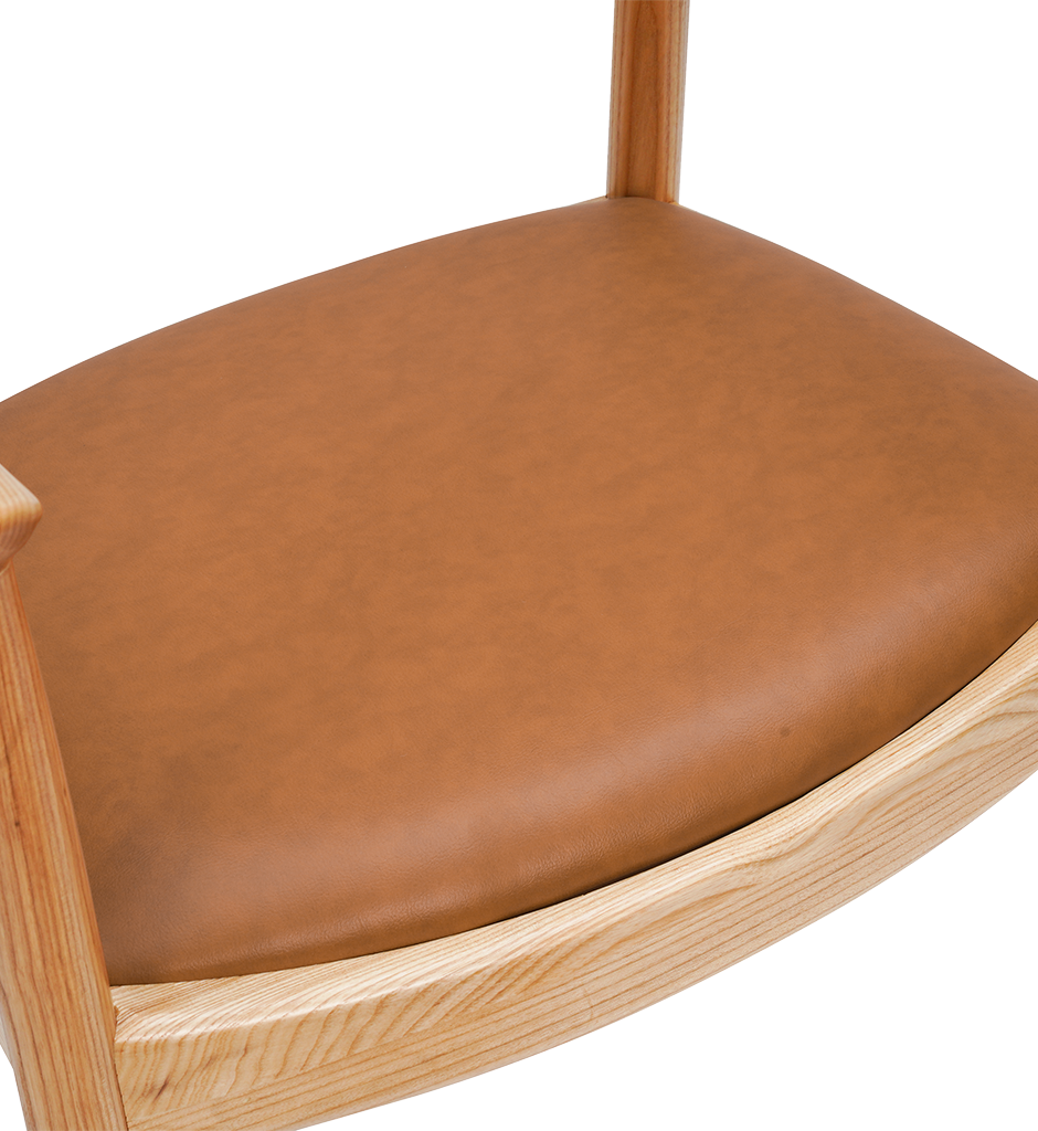 Wegner Kennedy Chair | Naturel Essen | Cognac Zitting